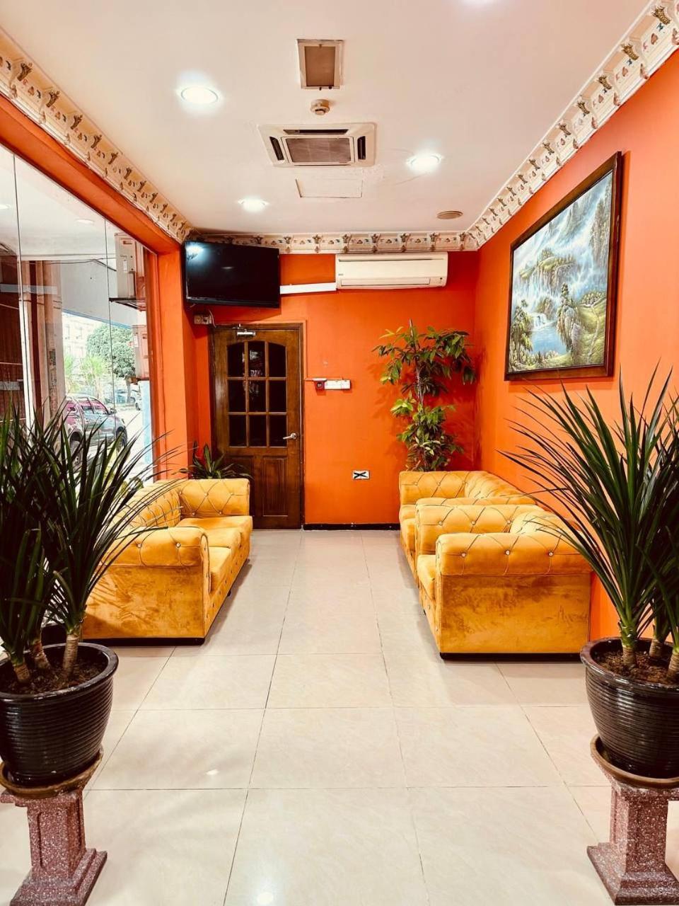 Smart Budget Hotel - Кланг Экстерьер фото